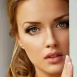Премахване на черните точки с паста за зъби