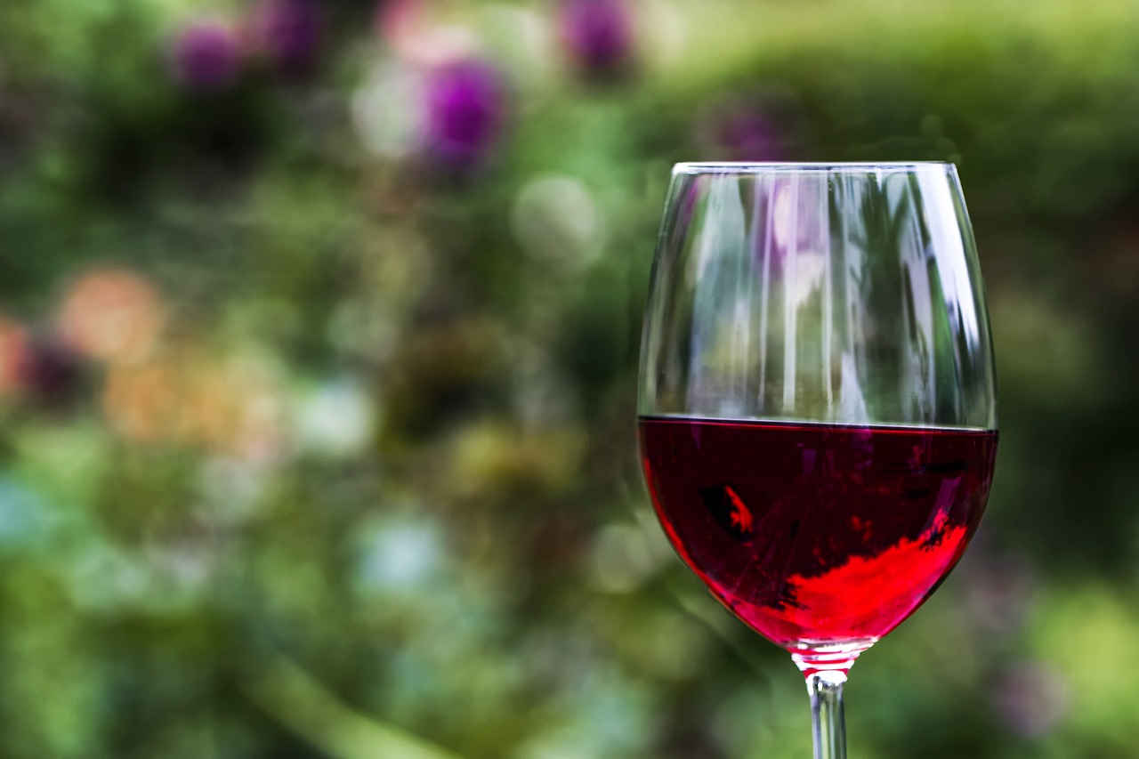 Чаша вино – равна на час във фитнеса